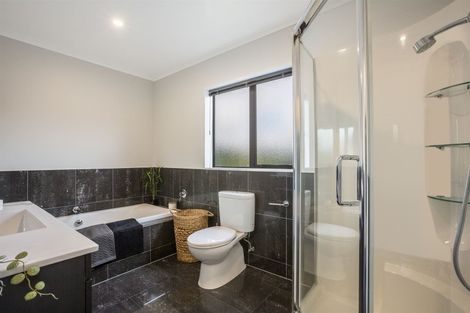 Photo of property in 59 Te Puia Drive, Aotea, Porirua, 5024