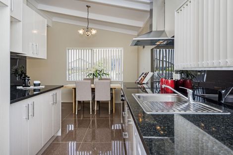 Photo of property in 4b Smiths Avenue, Papakura, 2110