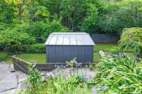 Photo of property in 16 Burtts Road, Durie Hill, Whanganui, 4500