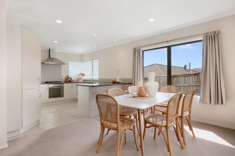 Photo of property in 39 Danny Place, Pyes Pa, Tauranga, 3112