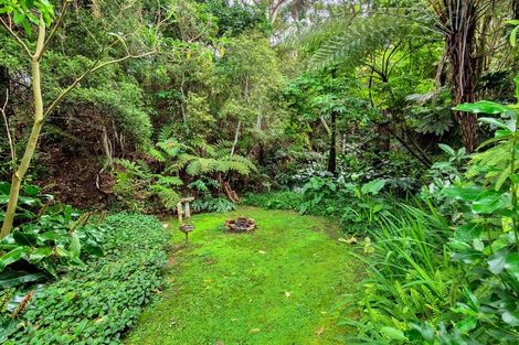 Photo of property in 2/6 Mcquoid Place, Glenfield, Auckland, 0629