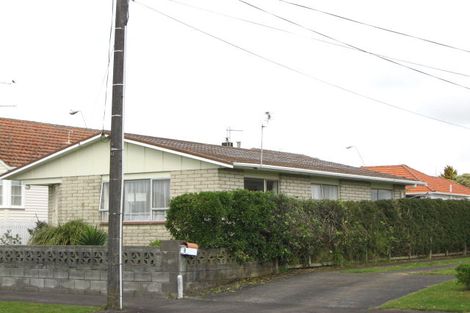 Photo of property in 1 Maranui Street, Welbourn, New Plymouth, 4310