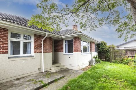 Photo of property in 1/149 Grimseys Road, Redwood, Christchurch, 8051