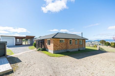 Photo of property in 10 Haggerty Street, Kimbolton, 4774