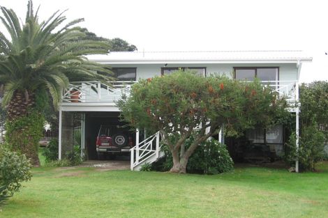 Photo of property in 5 Wharekaho Crescent, Wharekaho, Whitianga, 3592