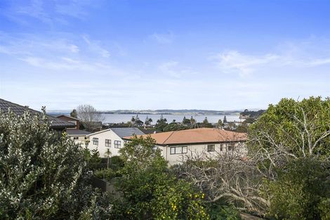 Photo of property in 208 Clovelly Road, Bucklands Beach, Auckland, 2012