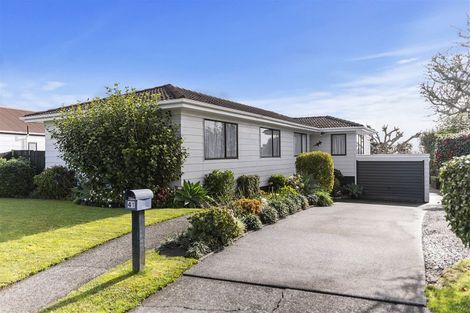 Photo of property in 41 Marendellas Drive, Bucklands Beach, Auckland, 2014