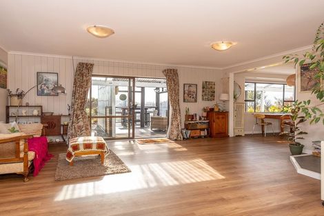 Photo of property in 57 Caledonian Road, Westport, 7892