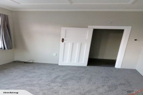 Photo of property in 5 Rongopai Street, Palmerston North, 4414