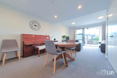Photo of property in 196 Hobsonville Point Road, Hobsonville, Auckland, 0616