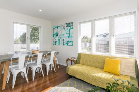 Photo of property in 5 Worcester Street, Taradale, Napier, 4112