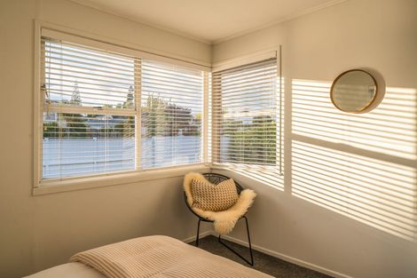 Photo of property in 26a Finlow Drive, Te Atatu South, Auckland, 0610