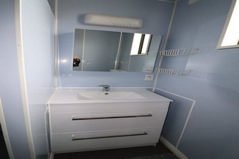 Photo of property in 21 Hanrahan Street, Upper Riccarton, Christchurch, 8041