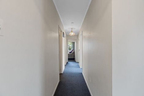Photo of property in 19 Dunk Place, Milson, Palmerston North, 4414