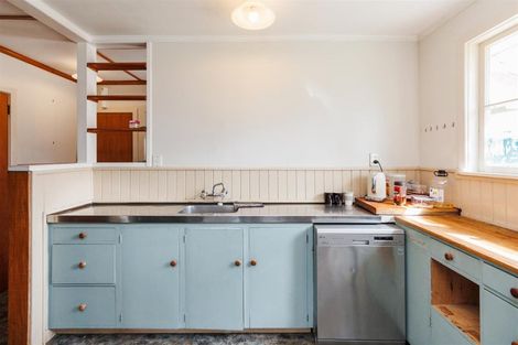 Photo of property in 60 Alexandra Street, Marton, 4710