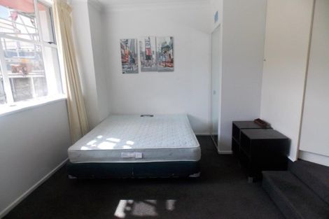 Photo of property in Terrace Garden Apartments, 1c/120 The Terrace, Wellington Central, Wellington, 6011