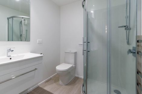 Photo of property in 1/19 Ruakiwi Road, Hamilton Lake, Hamilton, 3204