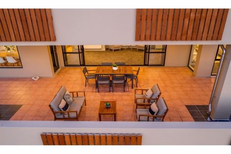 Photo of property in 30 Takahe Drive, Cashmere, Christchurch, 8022