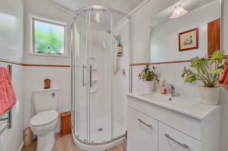 Photo of property in 1 Kamahi Place, Pukehangi, Rotorua, 3015