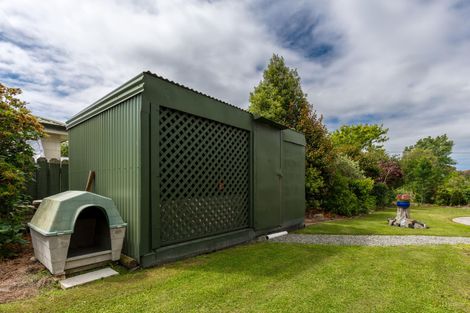 Photo of property in 11 Oxford Street, Waimate, 7924