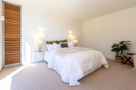 Photo of property in 10 Journeys End, Tapora, 0977