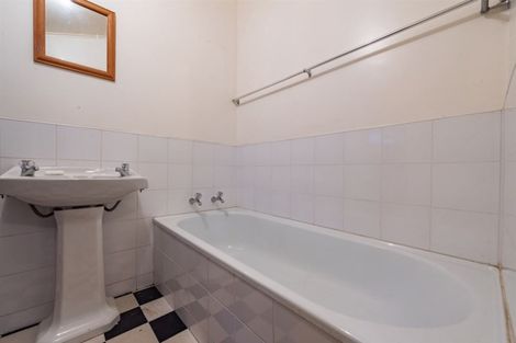 Photo of property in 106 Aro Street, Aro Valley, Wellington, 6021