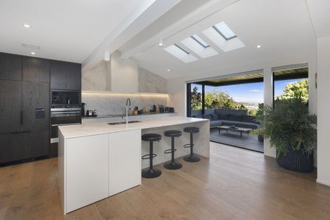 Photo of property in 293 Cannon Hill Crescent, Mount Pleasant, Christchurch, 8081