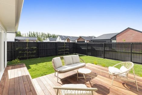 Photo of property in 30 Oakmill Drive, Casebrook, Christchurch, 8051