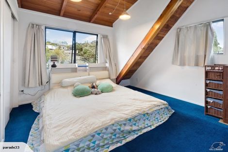 Photo of property in 1/33a Pickwick Parade, Mellons Bay, Auckland, 2014