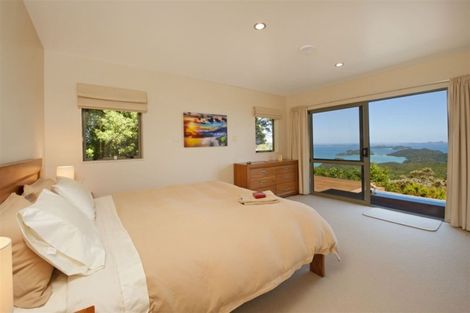 Photo of property in 106a Manawaora Road, Russell, 0272