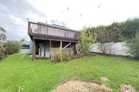 Photo of property in 32 Fitzwater Place, Henderson, Auckland, 0612