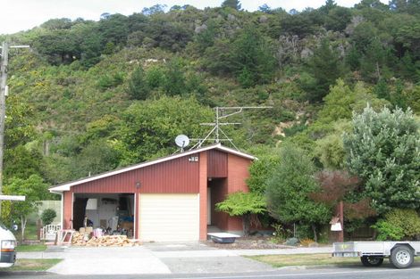 Photo of property in 6 Lane Street, Wallaceville, Upper Hutt, 5018
