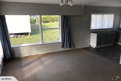 Photo of property in 18 Diana Drive, Glenfield, Auckland, 0627