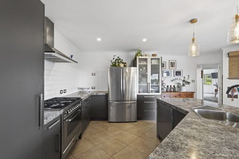 Photo of property in 287 Lincoln Road, Inglewood, 4389