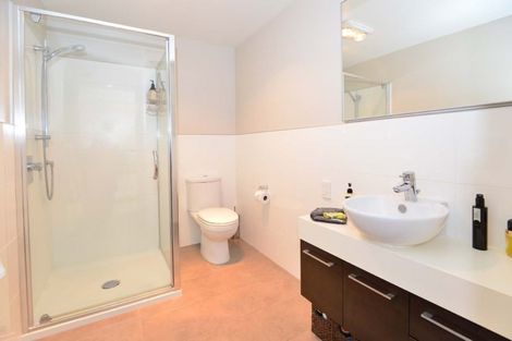 Photo of property in 16 Parkside Drive, Orewa, 0931