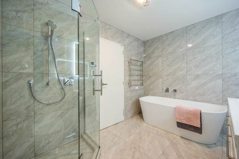 Photo of property in 245d Hill Road, The Gardens, Auckland, 2105