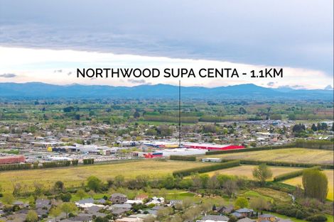 Photo of property in 8 Langham Place, Redwood, Christchurch, 8051