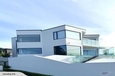 Photo of property in 1/60 Moncks Spur Road, Redcliffs, Christchurch, 8081