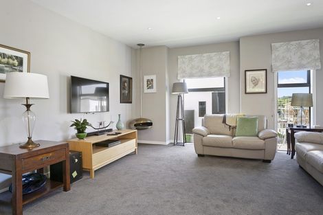 Photo of property in 6 Ada Close, Cambridge, 3434