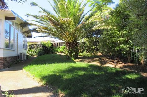 Photo of property in 15 Bellringer Road, Massey, Auckland, 0614
