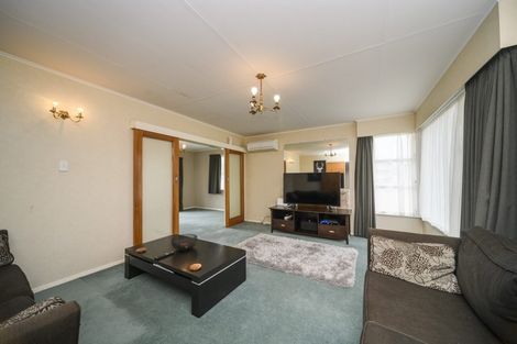 Photo of property in 87 College Street, Awapuni, Palmerston North, 4412