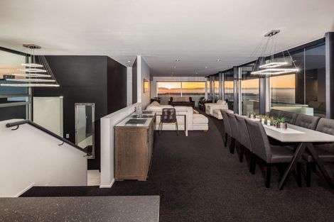 Photo of property in 12 Harry Ell Drive, Cashmere, Christchurch, 8022