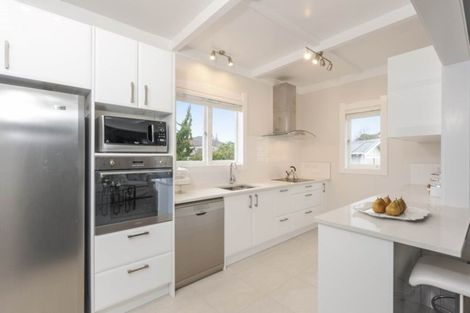 Photo of property in 253 St Andrews Road, Epsom, Auckland, 1023