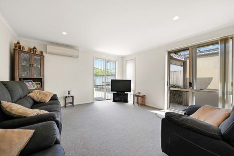 Photo of property in 6 Saint Johns Avenue, Hamilton East, Hamilton, 3216