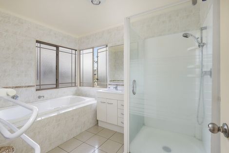 Photo of property in 25 Roderick Place, Rototuna, Hamilton, 3210