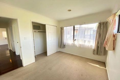 Photo of property in 25 Alidade Place, Massey, Auckland, 0614