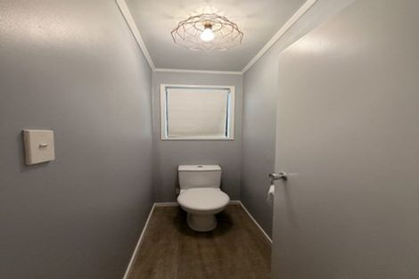Photo of property in 53 Sunvue Road, Glen Eden, Auckland, 0602