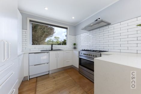 Photo of property in 23 Kaipara Portage Road, Riverhead, 0820