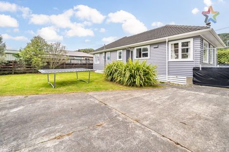Photo of property in 32 Karaka Street, Wainuiomata, Lower Hutt, 5014