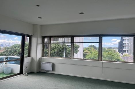 Photo of property in 4/15h Auburn Street, Takapuna, Auckland, 0622